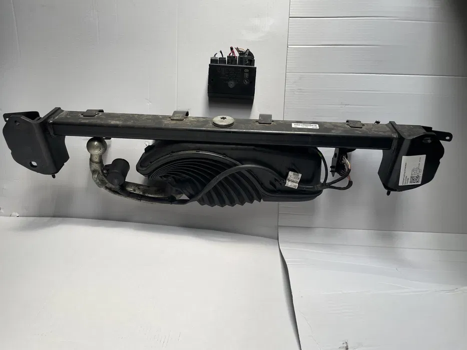 Broască usă - Macara geam broasca usa BMW seria 5 G30 G31 G38 carlig remorcare O.E.
