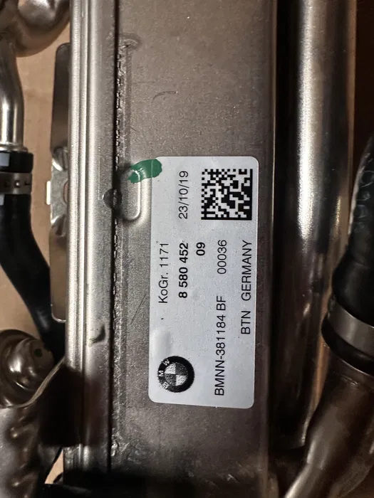 Racitor gaze egr 11718580452 BMW motor B47D20B O.E. [2]