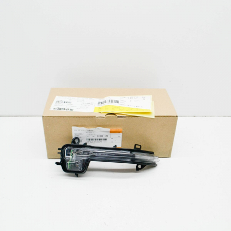 Electrice - SEMNAL OGLINDA STG O.E. 51169879127 - BMW SERIA 1 F40 , SERIA 2 F44