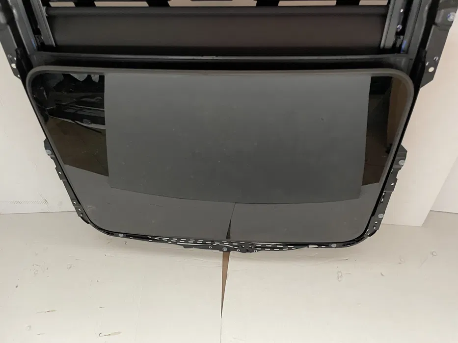 Trapa panoramic BMW seria 3 G20 G21 M3 G80 O.E. [4]