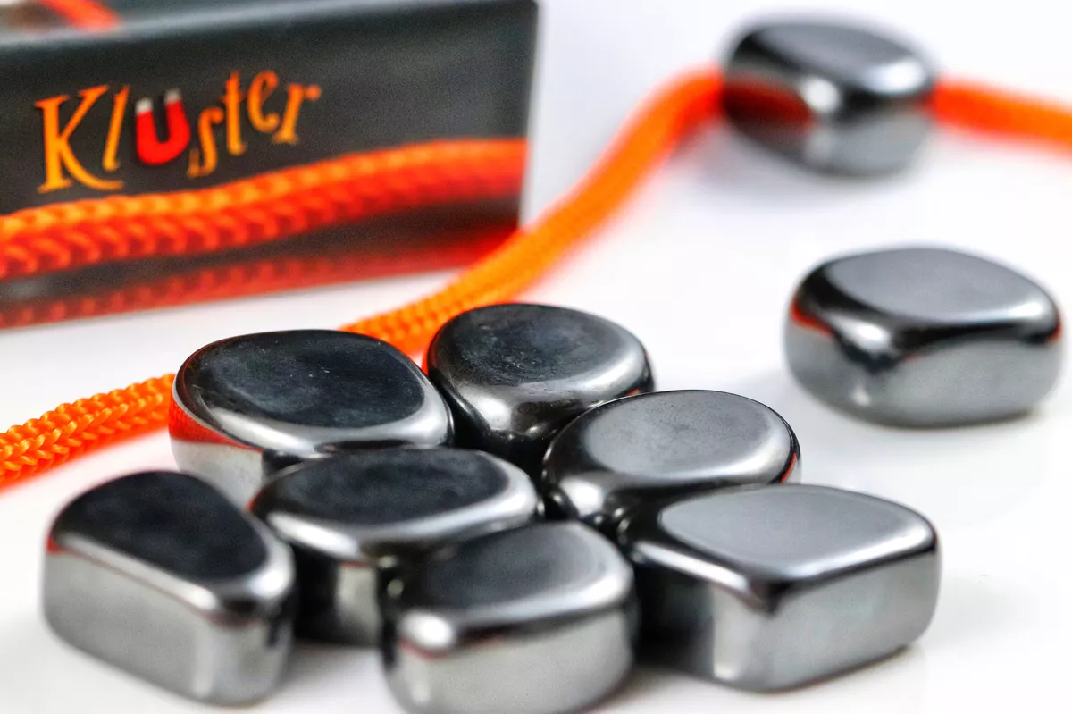 Kluster – Joc magnetic [1]