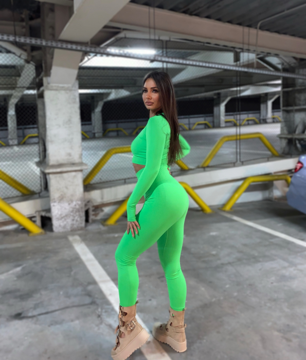 Compleu Verde Neon Dama Electric Green Seamless Fara Cusaturi Modelator si Compresiv Pentru Fitness Sala Sport | BOMBFIT [9]