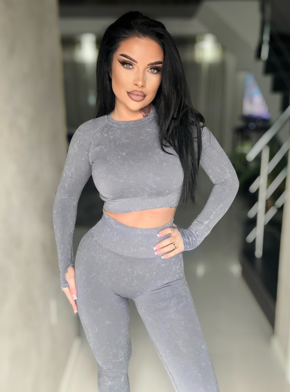 Compleu Gri de Dama Push-Up Urban Gray Seamless cu Imprimeu Modelator Compresiv Anticelulitic Efect Push Up Fitness Sala Sport | BOMBFIT [4]