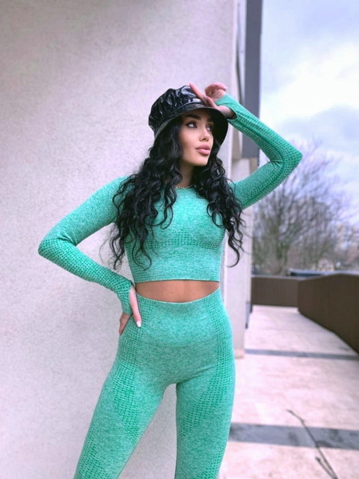 Compleu Verde Dama Spring Green Seamless Fara Cusaturi Modelator si Compresiv Pentru Fitness Sala Sport | BOMBFIT [6]