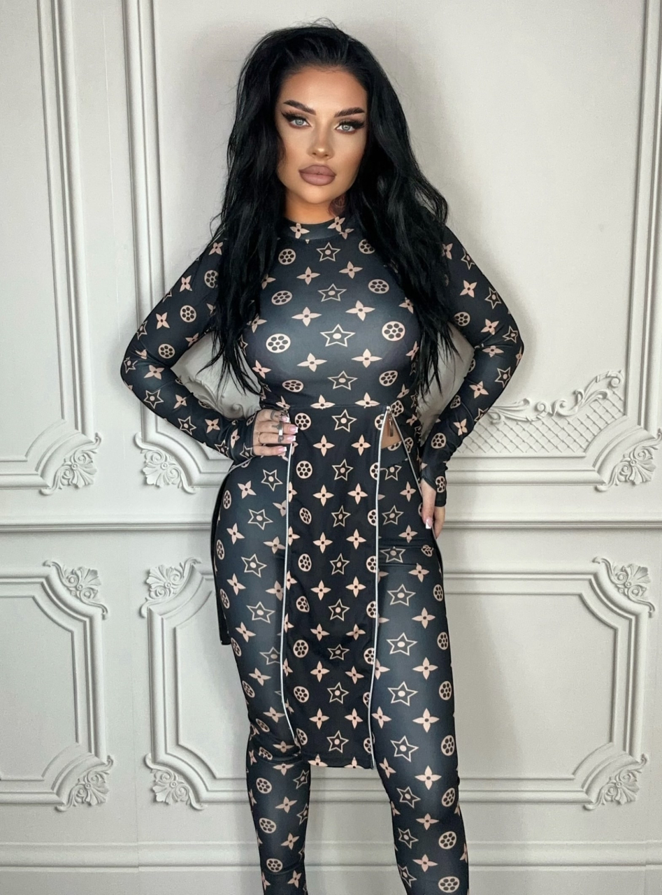 Compleu Zippy Cut Black Fancy