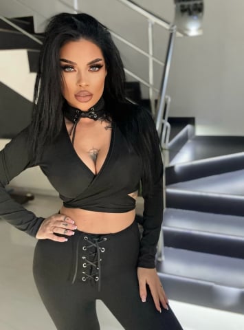 COMPLEURI - Compleu Negru de Dama Lung Baddie Black din 2 Piese Textura Mata Modelator Compresiv Anticelulitic Efect Push Up Elegant | BOMBFIT
