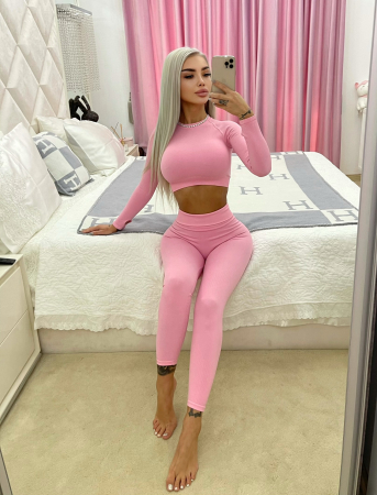 Compleu Roz Dama Pink Seamless Fara Cusaturi Modelator si Compresiv Pentru Fitness Sala Sport | BOMBFIT [2]