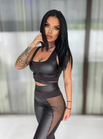 COMPLEURI - Compleu Negru de Dama Shiny Black Mesh Scurt din 2 Piese Textura Mata Modelator Compresiv Anticelulitic Efect Push Up Sport Fitness Sala | BOMBFIT