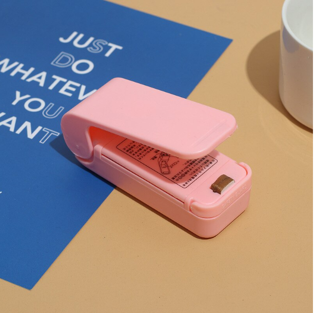 Aparat portabil de etanșare pungi, Roz [6]