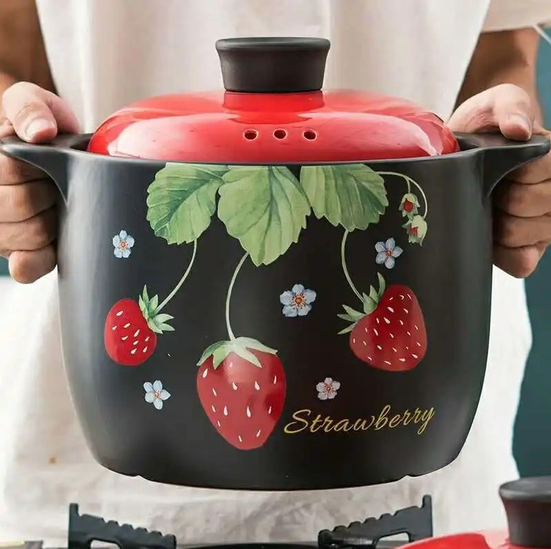 Oala din material ceramic cu capac, rezistenta la temperaturi inalte, capacitate 4 5L, Culoare Negru, Rosu [4]