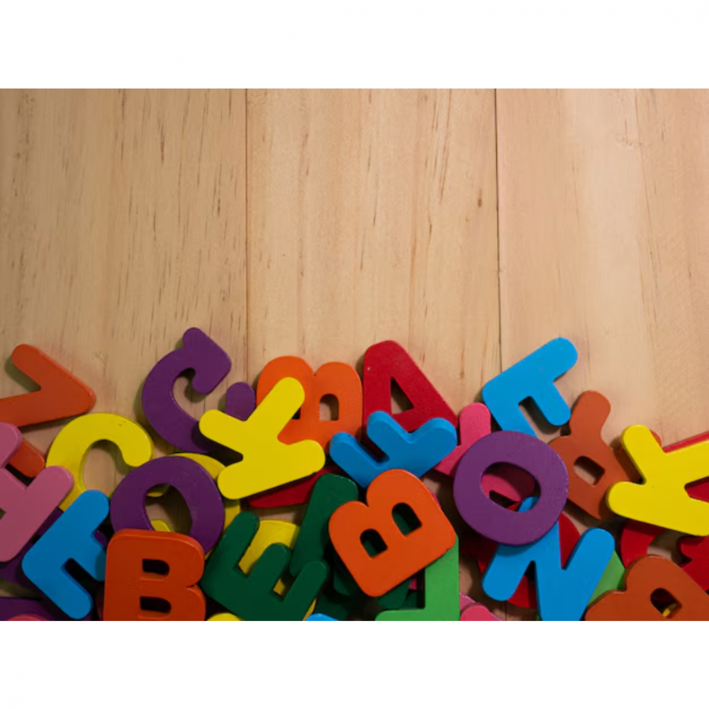 Puzzle alfabet pe placă lemn [4]