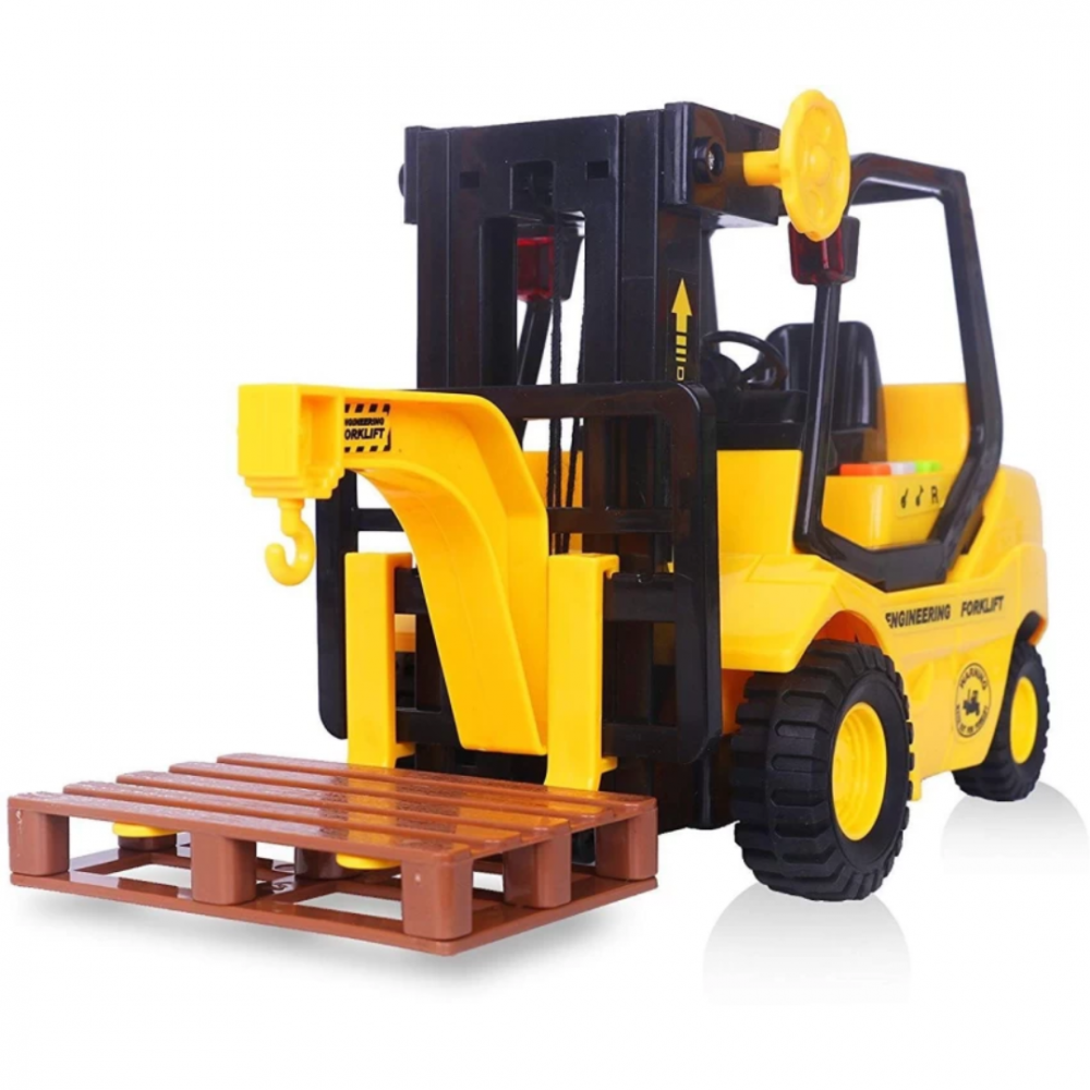 Stivuitor cu remorcă încărcată cu butoaie, scară 1:16 [6]