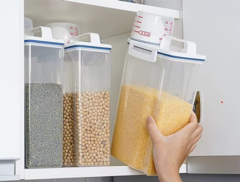 Cutie alimentara pentru cereale, transparenta, design compact, capac etans prevazut cu cana de masurare integrata, 2 L [2]