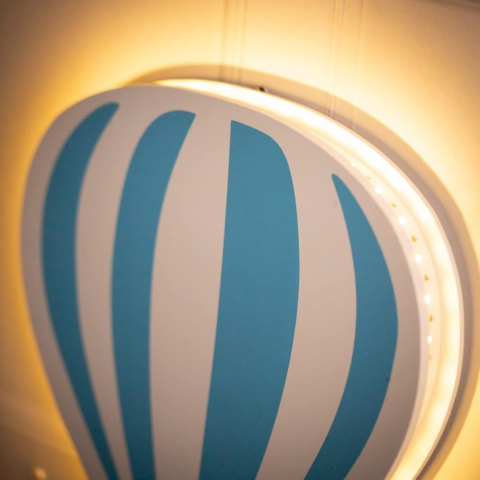 Lampă decorativă pentru perete, model Balon aer cald [3]