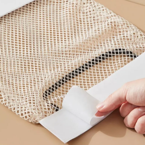 Suport multifuncțional cu prindere autoadezivă [4]