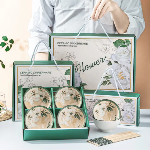 Servirea Mesei - Set 4 boluri ceramica, model CAMELLIA