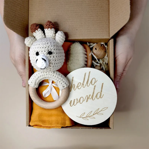 Set bebelusi "Hello World", model Girafa [1]