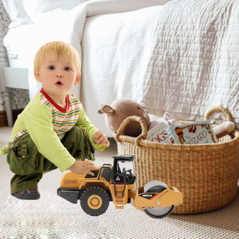 Tractor cu compactor pentru nivelare, scară 1:16 [4]