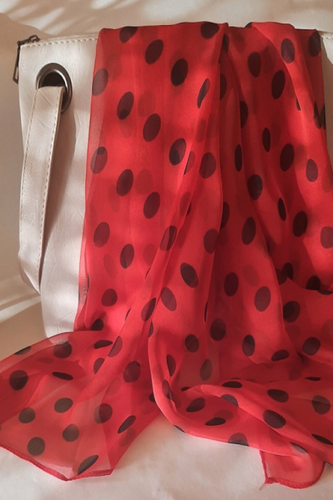 Esarfa dama, tip sal , mare, fond rosu cu buline negre, 50x160 cm [4]