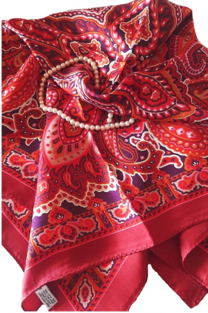 Esarfa dama, matase naturala 100 %, rosie, cu diverse forme si motive, 90x90 cm, Fattorseta, made in Italy [4]