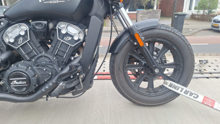 Indian scout bobber 2020 - thunder black smoke ABS [7]