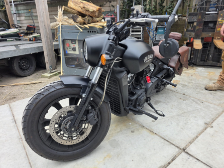 Indian scout bobber 2020 - thunder black smoke ABS [5]