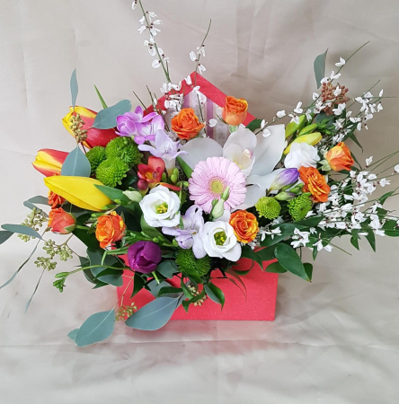 Flori de Sfanta Maria - Aranjament Floral Sarut de Primavara