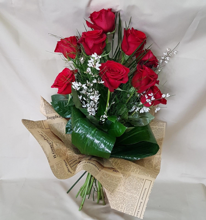 Buchete de Flori - Buchet cu 9 Trandafiri Rosii