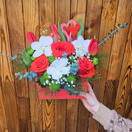 Flori de Primavara - Aranjament Floral Esti Pasiunea Mea