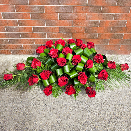 Aranjament Funerar cu Trandafiri Rosii [1]