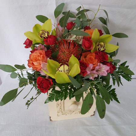 Aranjamente - Aranjament Floral in Suport Sertar - Stil Rustic