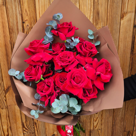 Dragobete - Buchet de Trandafiri Rosii „Red Elegance”