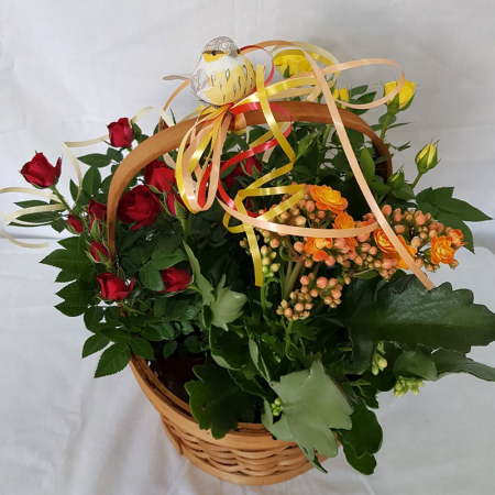 Plante - Cos cu Kalanchoe si Trandafiri