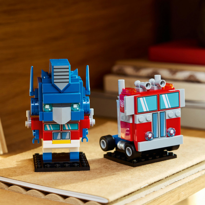 LEGO BrickHeadz - Robot si vehicul Optimus Prime 40803 [3]