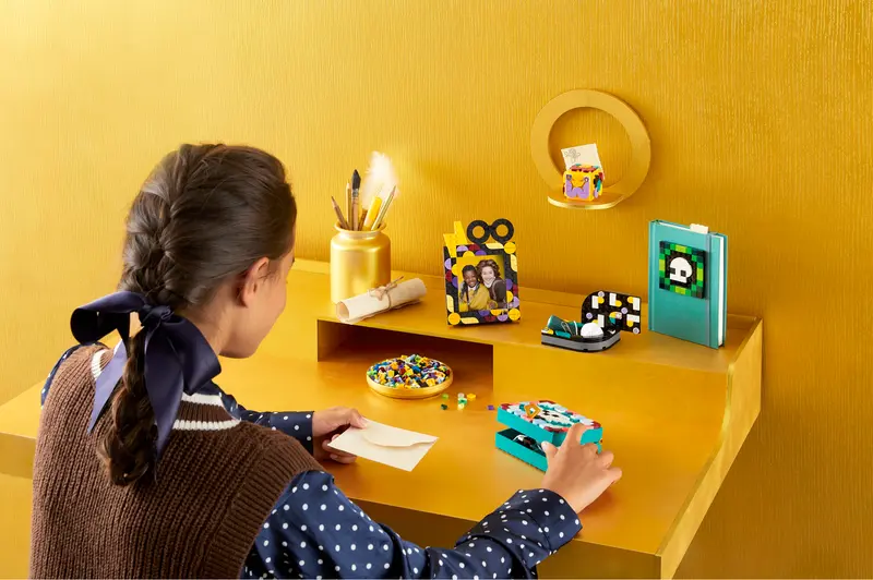 LEGO® DOTS - Kit pentru desktop Hogwarts™ 41811, 856 piese [5]