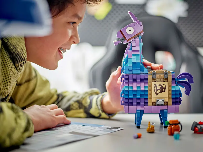 LEGO® Fortnite - Supply Llama 77071, 691 piese [4]