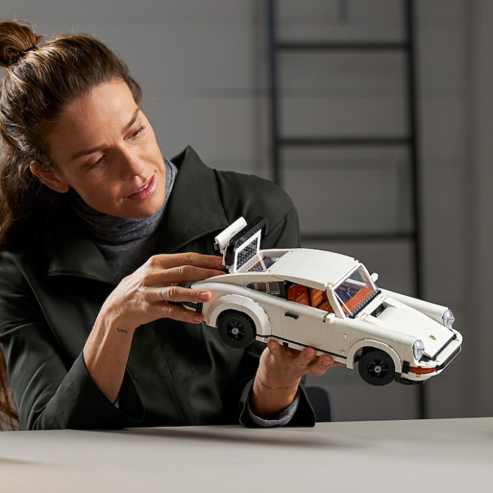 LEGO® Icons Creator Expert - Porsche 911 10295, 1458 piese [3]