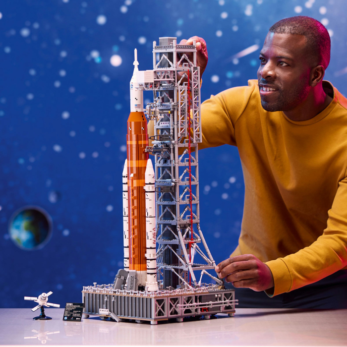 LEGO® Icons - Sistemul de lansare spatiala Artemis al NASA 10341, 3601 piese [2]