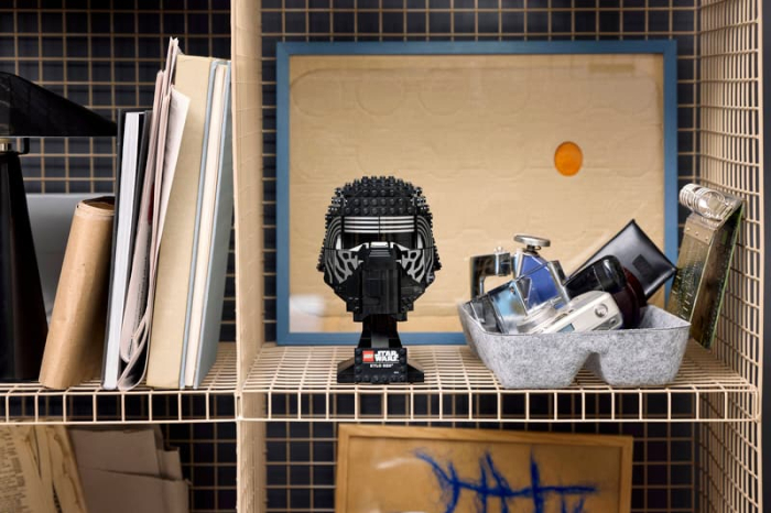 LEGO® Star Wars™ - Casca lui Kylo Ren™ 75415, 529 piese [2]