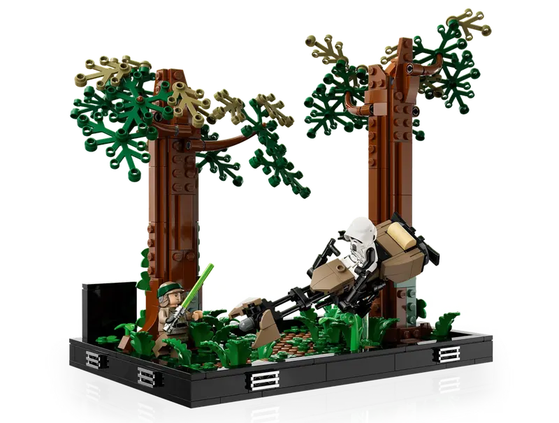 LEGO® Star Wars™ - Diorama Urmarire cu speederul pe Endor™ 75353, 608 piese [5]