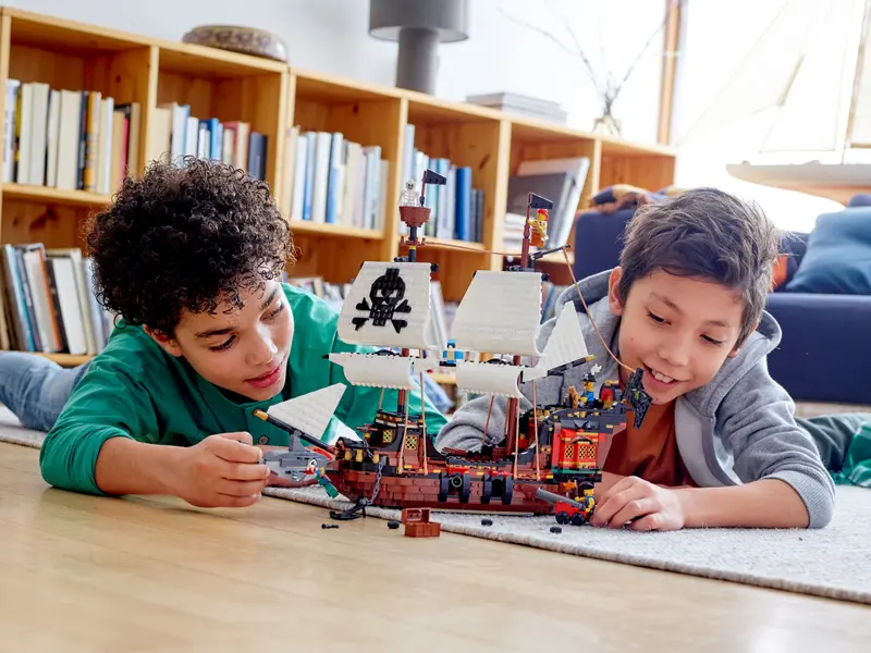 LEGO® Creator 3 in 1 - Corabie de pirati 31109, 1264 piese [7]