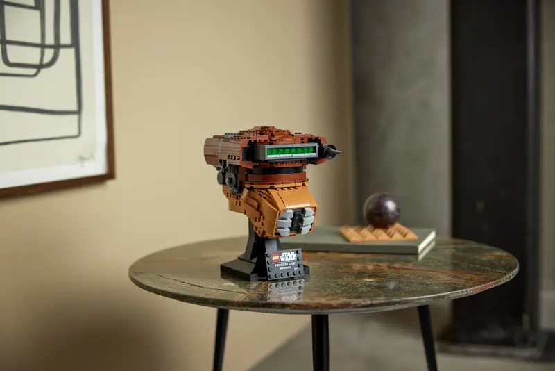 LEGO® Star Wars™ - Princess Leia (Boushh) Casca 75351, 670 piese [1]