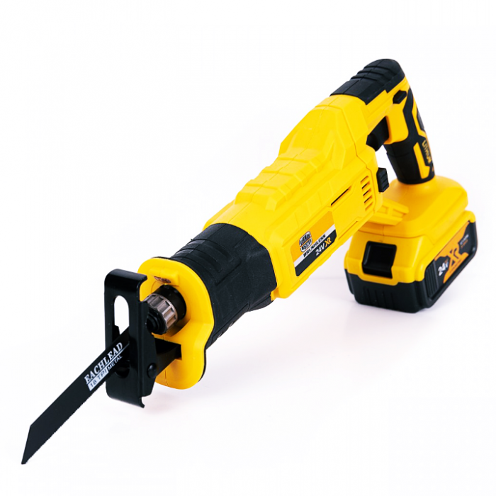 German Meister Akkus fűrész, Orrfűrész típusú, 24 V, 5000 mAh, 4 penge különböző modellekkel, 2 akkumulátor [2]