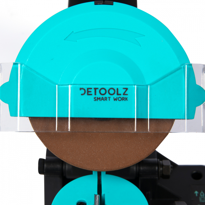 Láncfűrészélező Detoolz 220W [8]