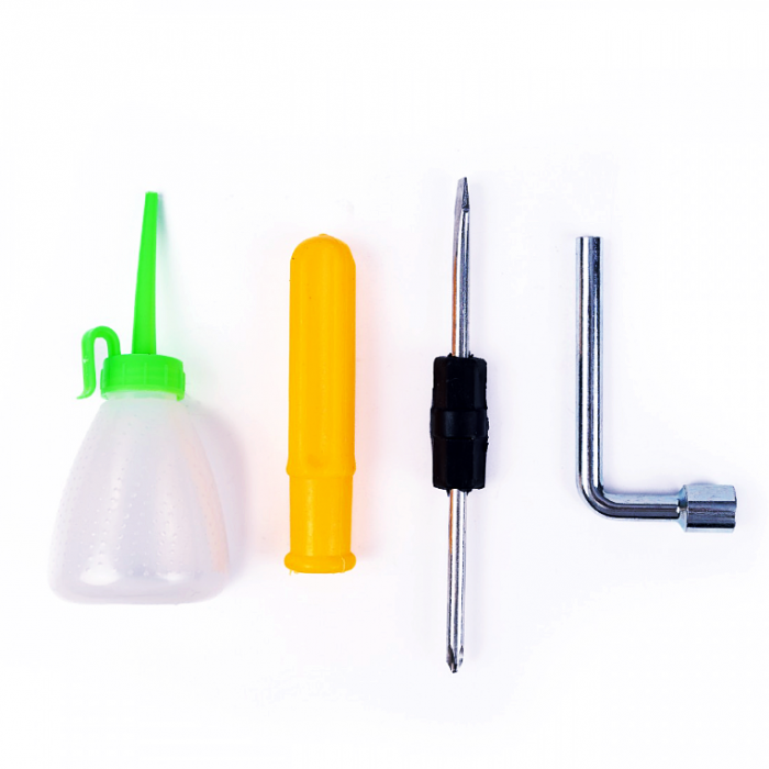 Mini fűrész Viki, 2 elem, 24V, 5Ah, penge 10 és penge 15 cm [8]