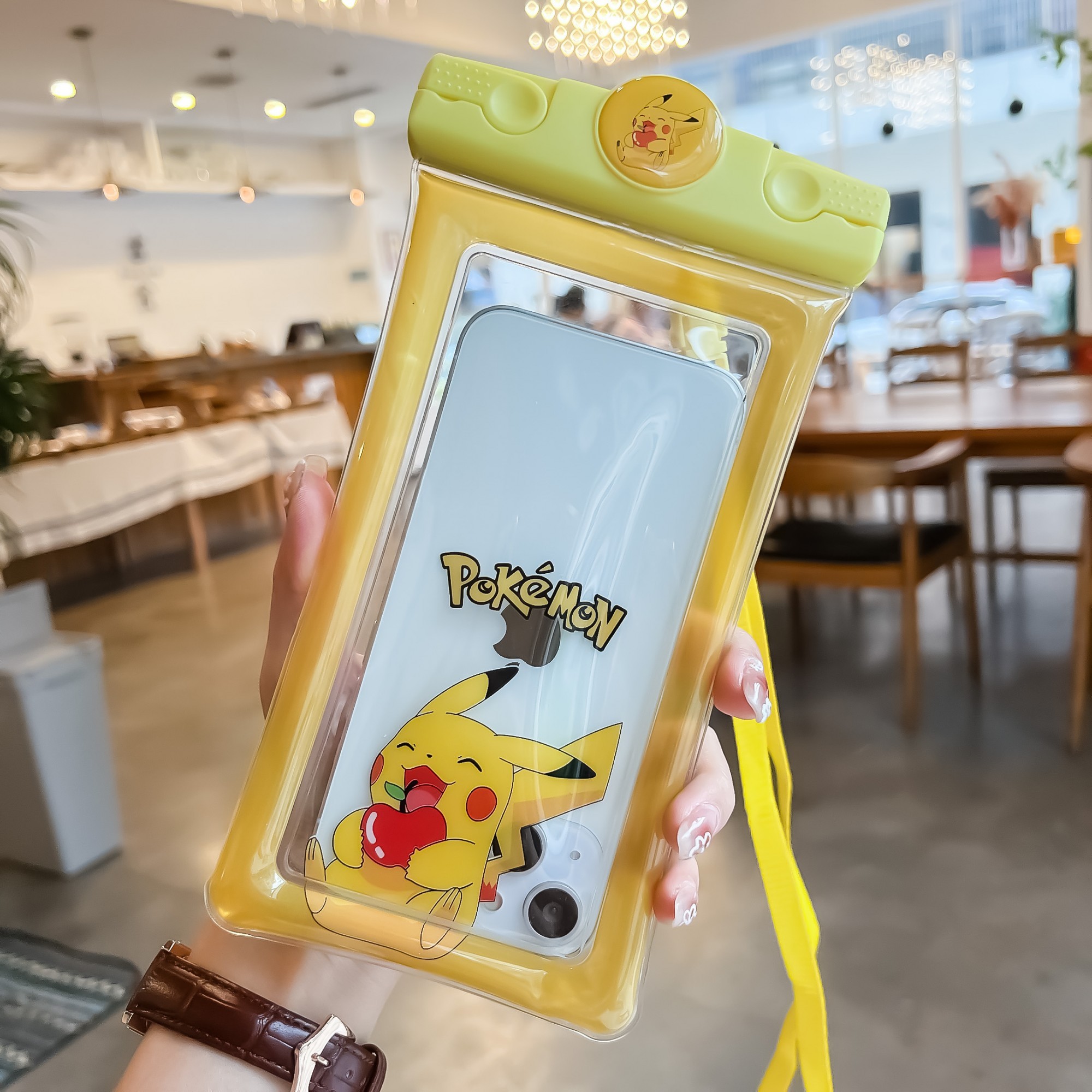 Husa subacvatica Mascot Waterproof Flippy, Snowproof, Universala, cu Snur, pentru telefon sau documente, Pika, Galben [4]