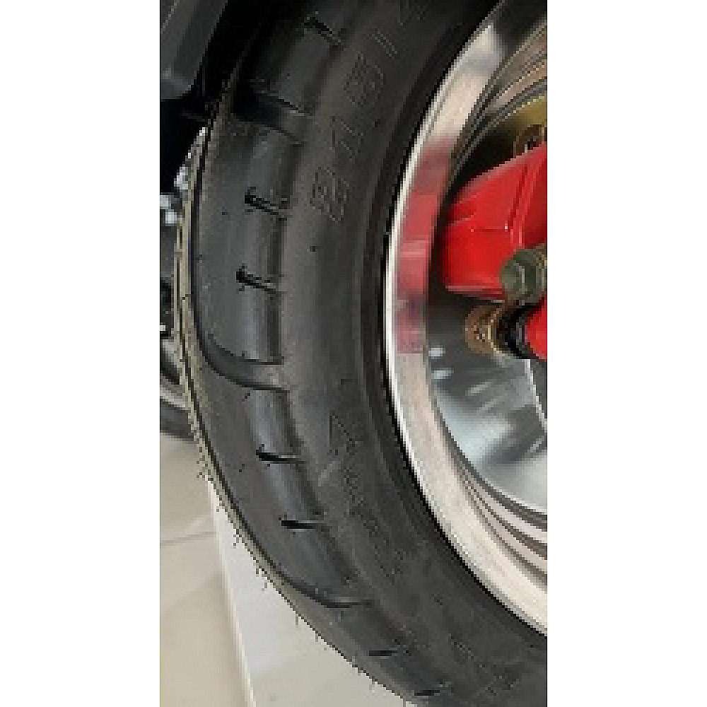 Piese scuter CC25 - Anvelopă spate lată de 12″, 215/40-12 pentru scuter electric RDB CC25 - piesă originală