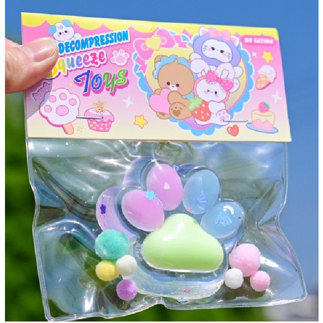 Jucării, copii și bebe - Jucarie Antistres Squishy, Flippy, cu Revenire Lenta, Labuta de Pisica Pufoasa, 7.5 cm, Ambalaj Transparent, Model 27055, Multicolor