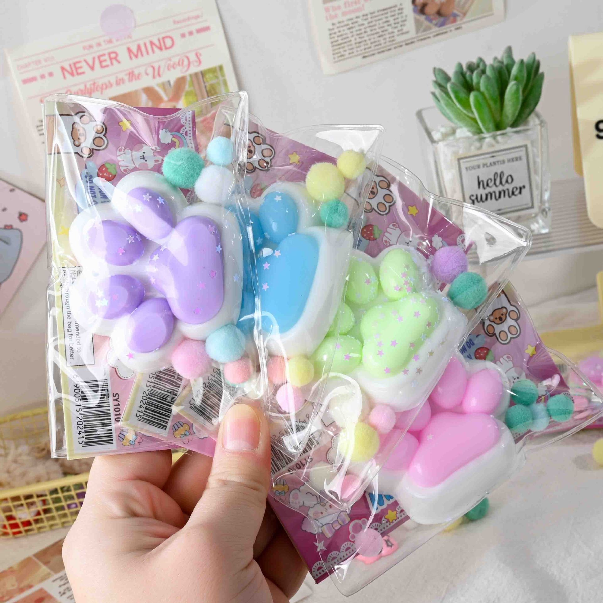 Jucarie Antistres Squishy, Flippy, cu Revenire Lenta, Labuta de Pisica Pufoasa, 7.5 cm, Ambalaj Transparent, Model 27058, Multicolor [2]