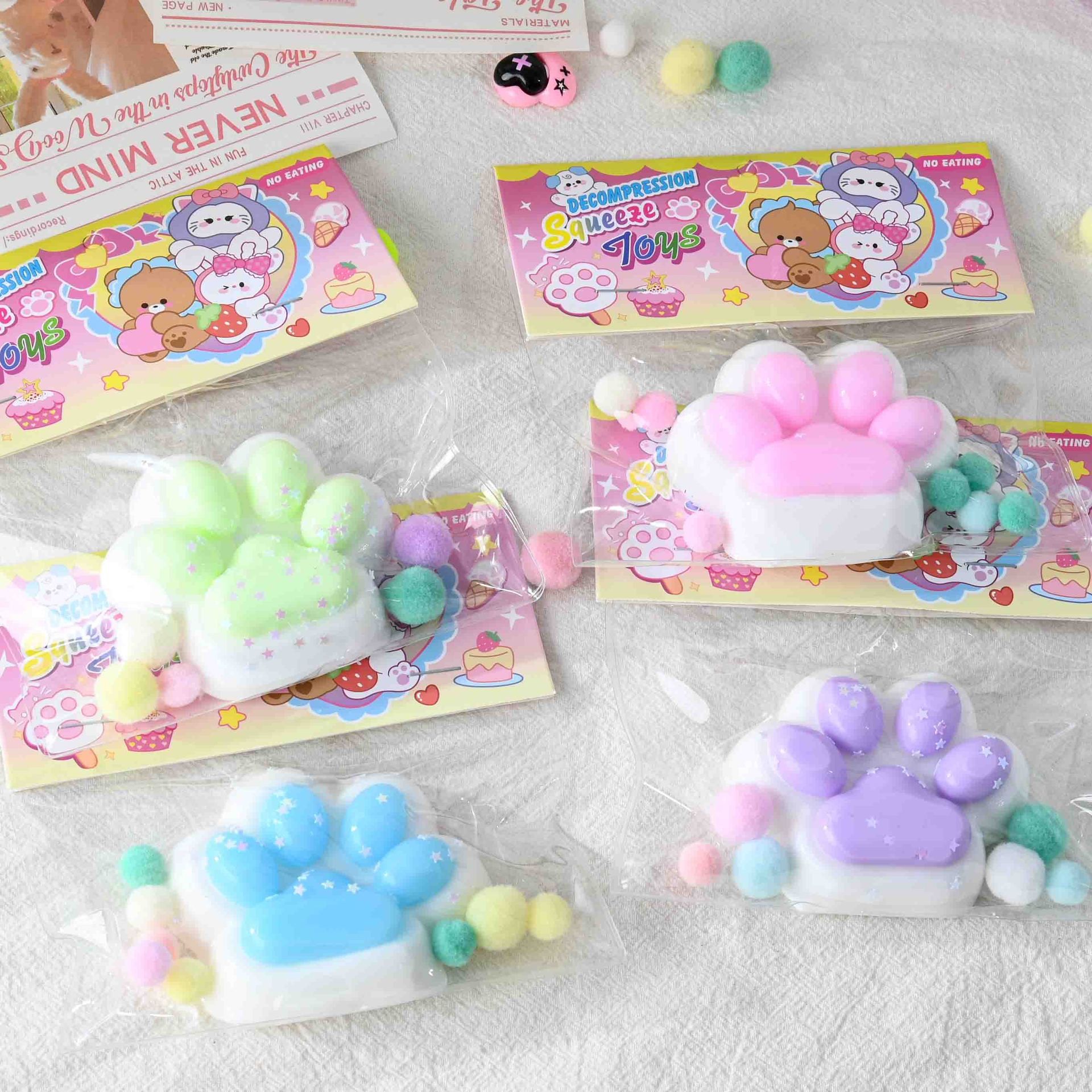 Jucarie Antistres Squishy, Flippy, cu Revenire Lenta, Labuta de Pisica Pufoasa, 7.5 cm, Ambalaj Transparent, Model 27059, Multicolor [3]